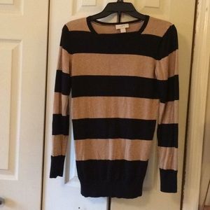Loft black and tan soft sweater Gotta go!  🤑 Bundle and save!!!